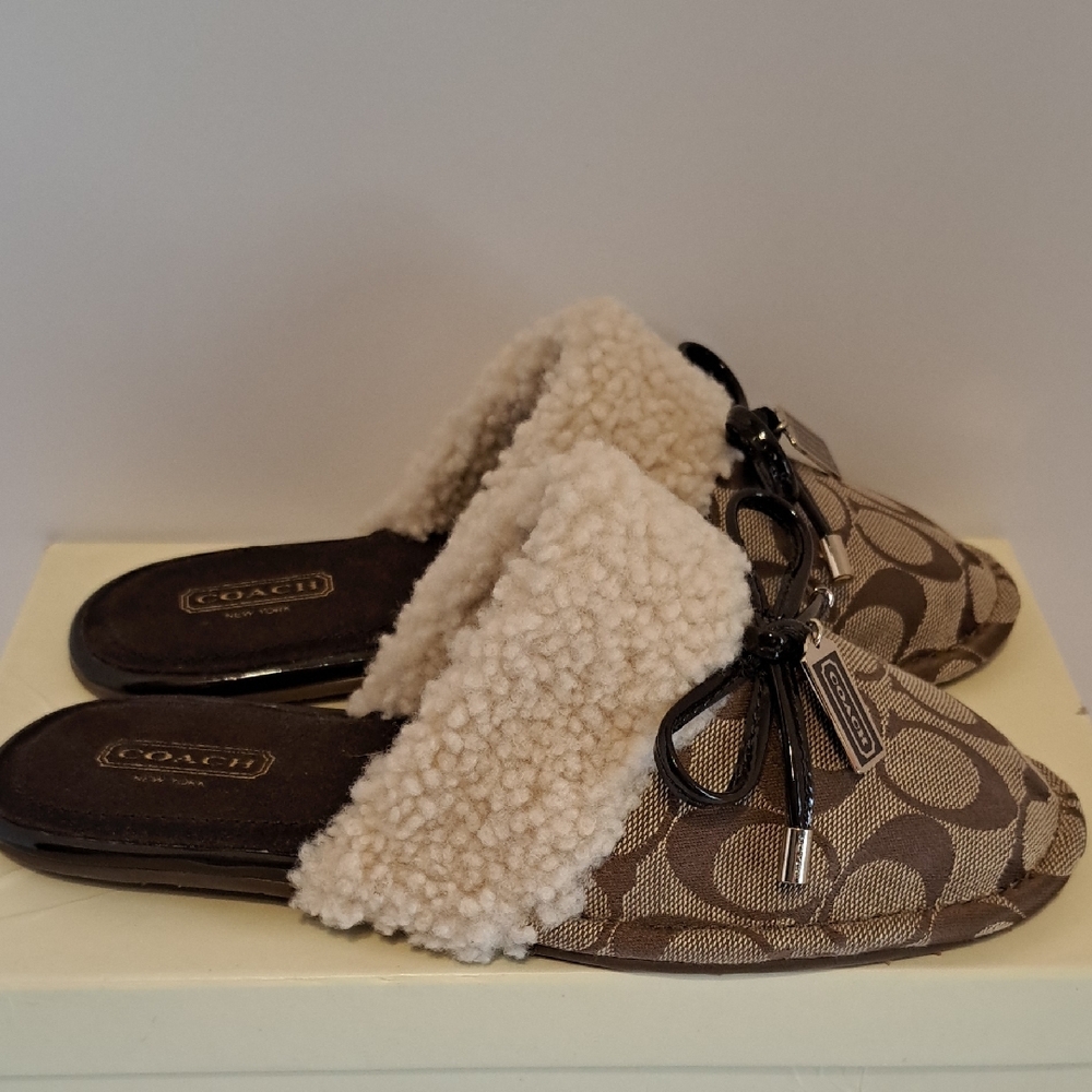 Coach Brown and Cream Slippers - Picture 7 of 8